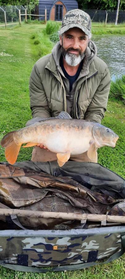 Oak Lodge Pods Lowestoft Eksteriør billede