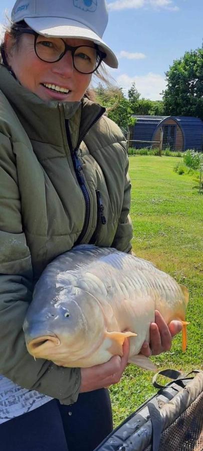 Oak Lodge Pods Lowestoft Eksteriør billede